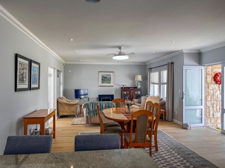 3 Bedroom Property for Sale in Hemel en Aarde Estate Western Cape